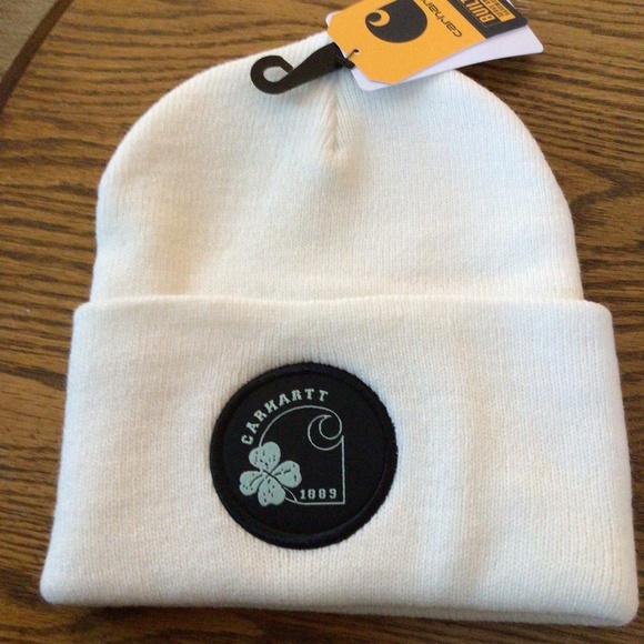 Carhartt Accessories - Carhartt Knit Shamrock Patch Beanie in Cream Combo OS NWT